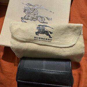 Burberry Black key holder